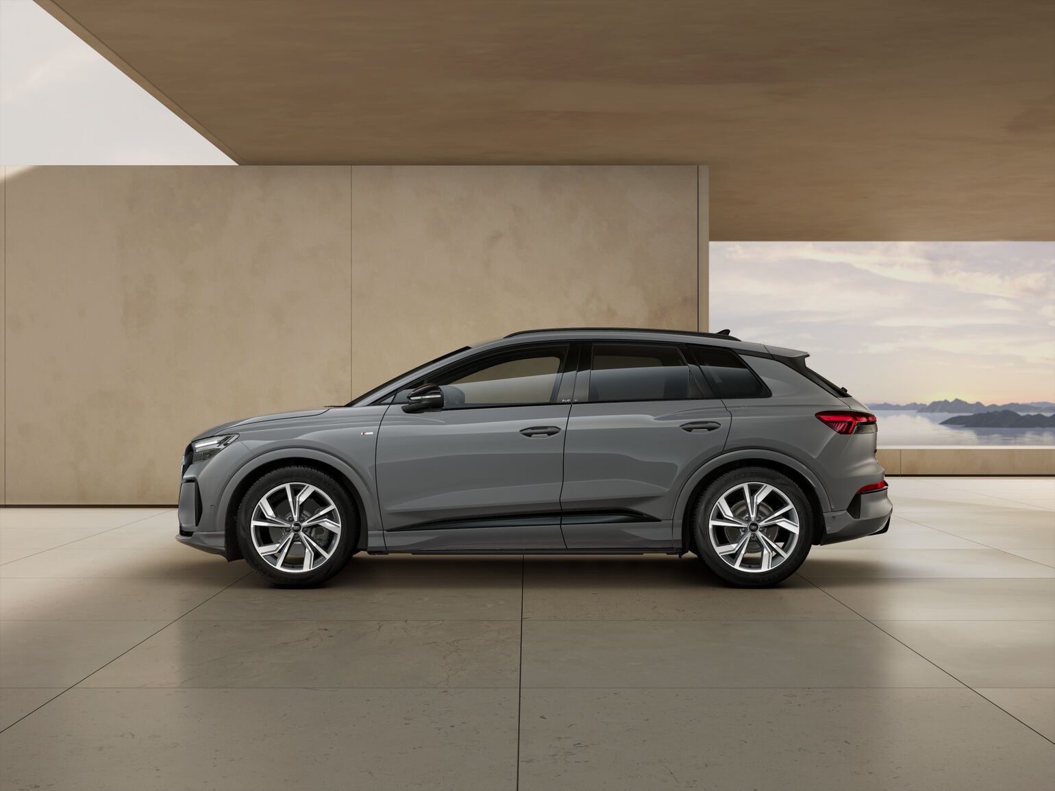 Nouvelle Q4 e-tron S line Plus